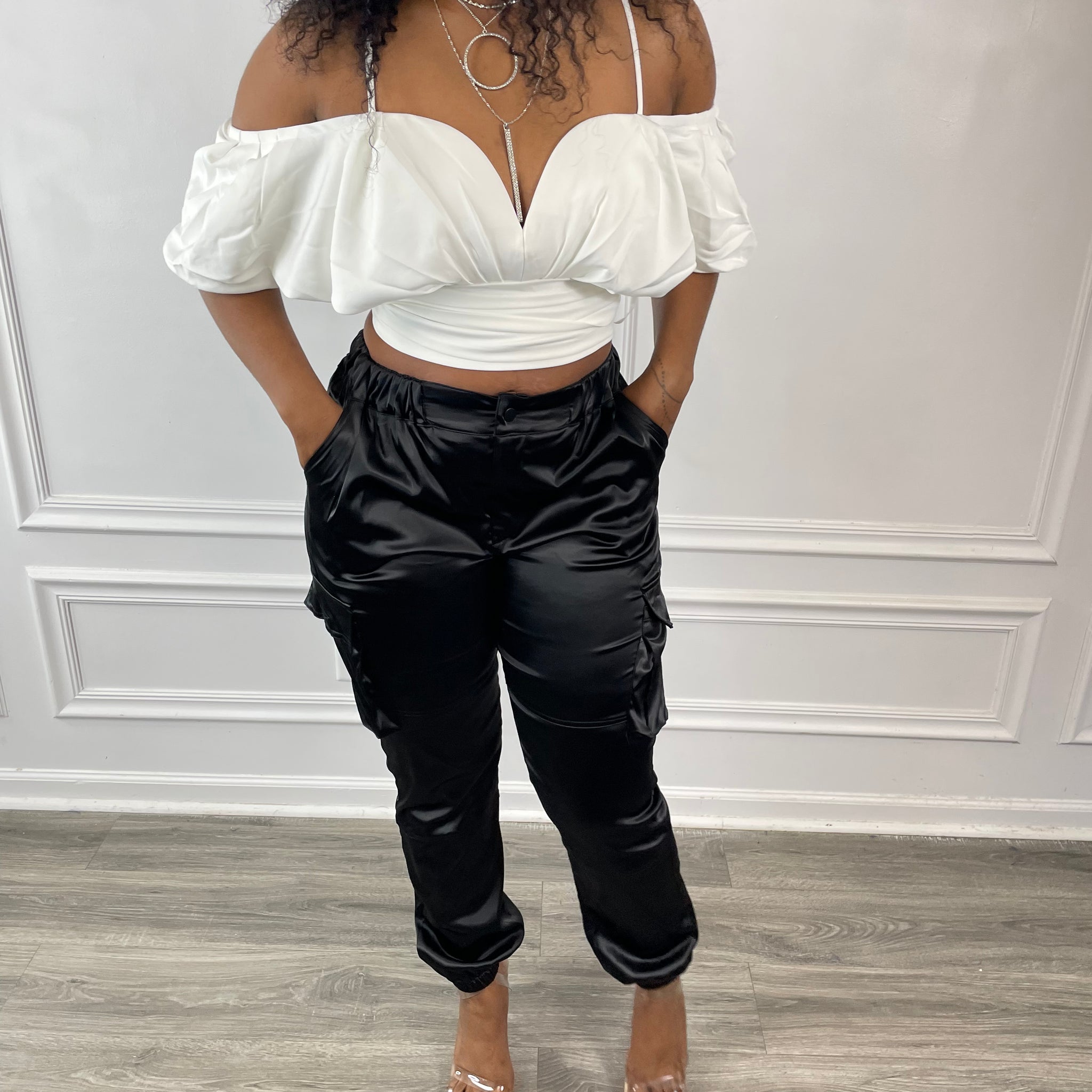 Chance deep v off shoulder Crop top